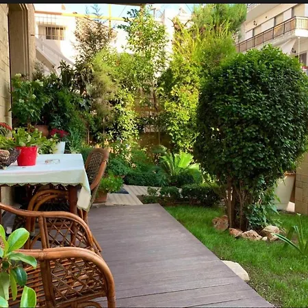Apartament Avia *